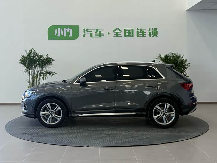 Фото 8 - Audi Q3