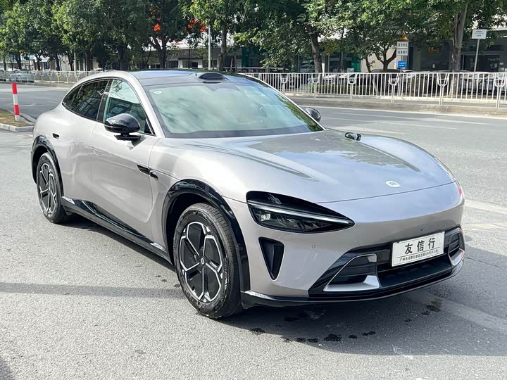 Фото 3 - Xiaomi YU7