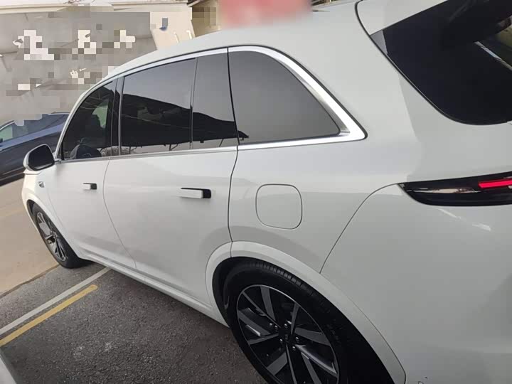 Фото 5 - LiXiang L7