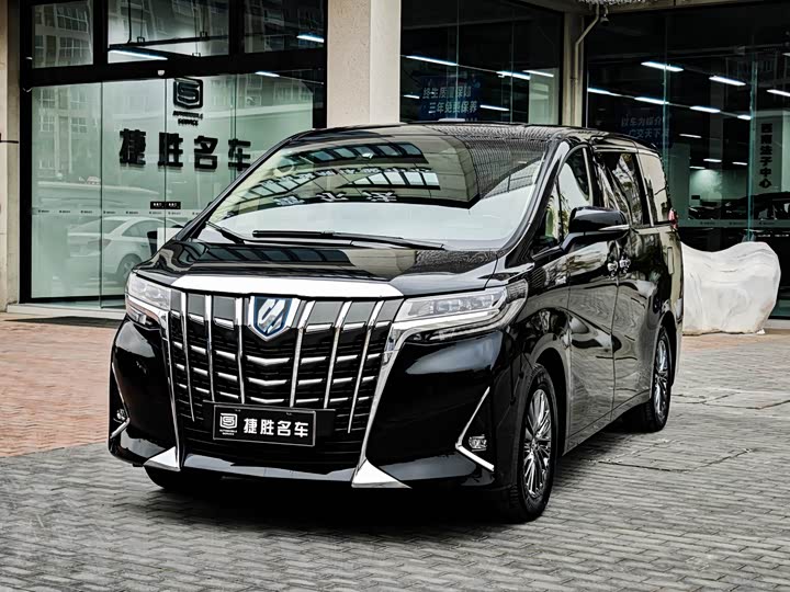 Фото 1 - Toyota Alphard