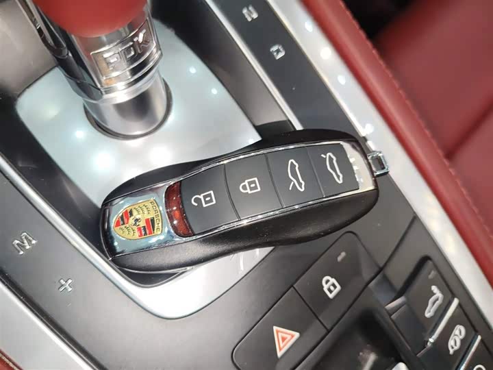 Фото 9 - Porsche 718