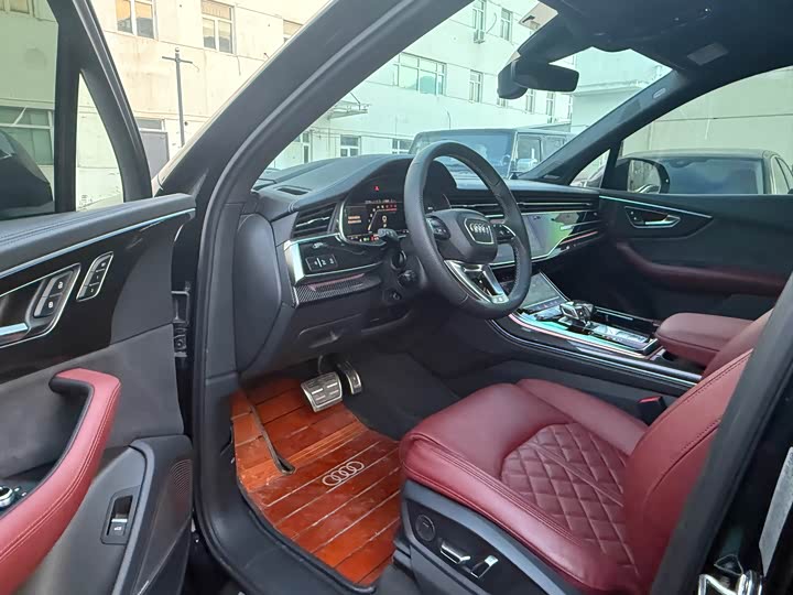 Фото 5 - Audi SQ7