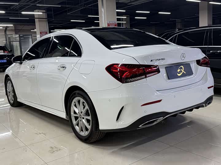 Фото 4 - Mercedes-Benz A-Class