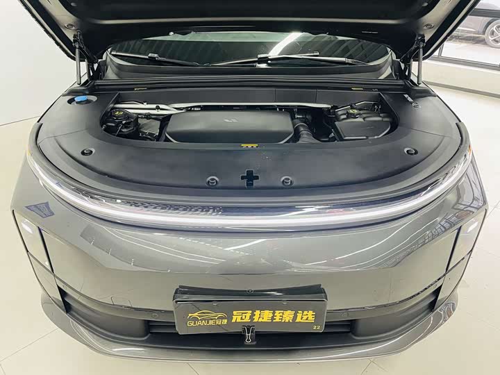 Фото 2 - LiXiang L6