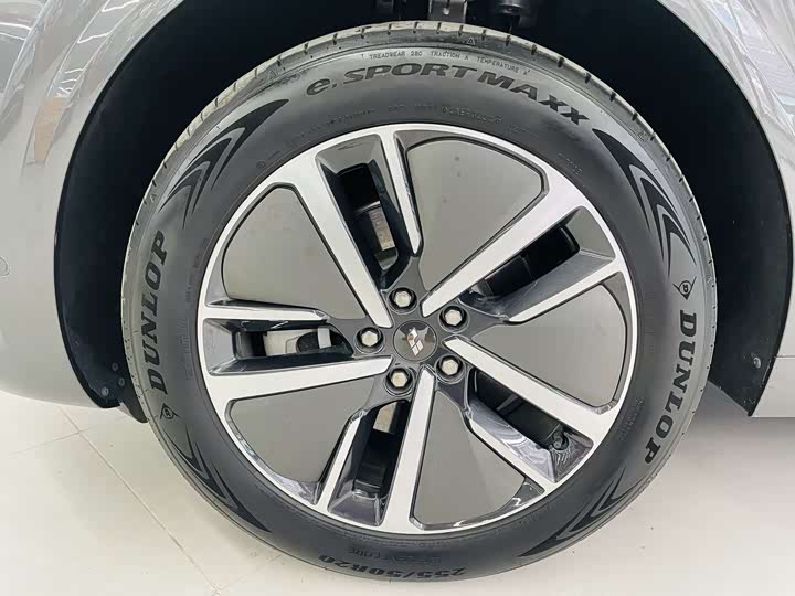 Фото 3 - LiXiang L6