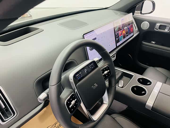 Фото 4 - LiXiang L6