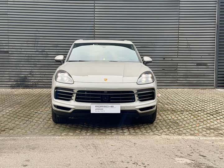 Фото 6 - Porsche Cayenne Hybrid