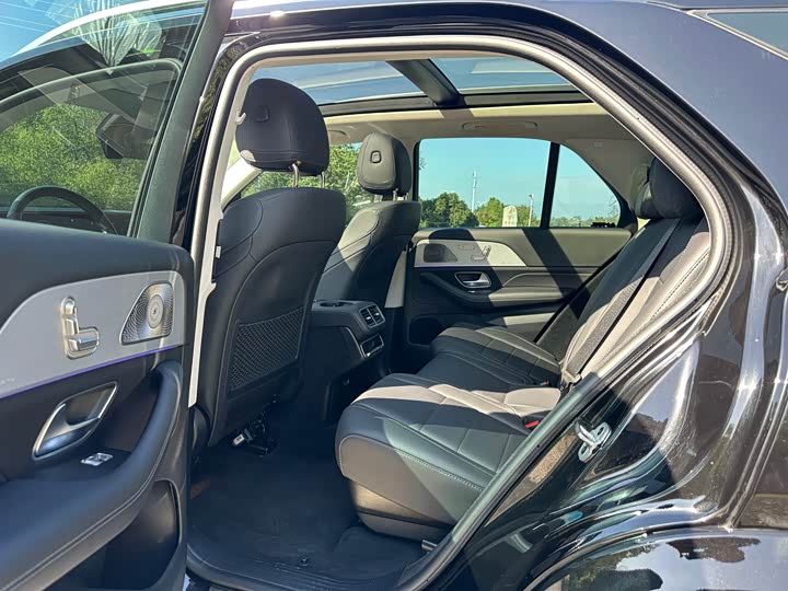 Фото 7 - Mercedes-Benz GLE-Class