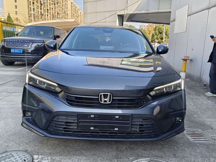 Фото 2 - Honda Civic