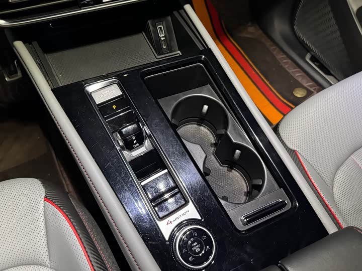 Фото 8 - Volkswagen Teramont X