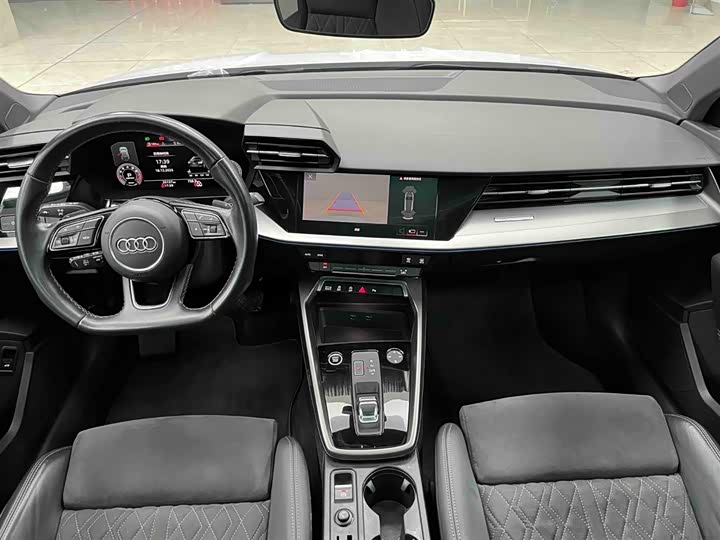 Фото 2 - Audi A3