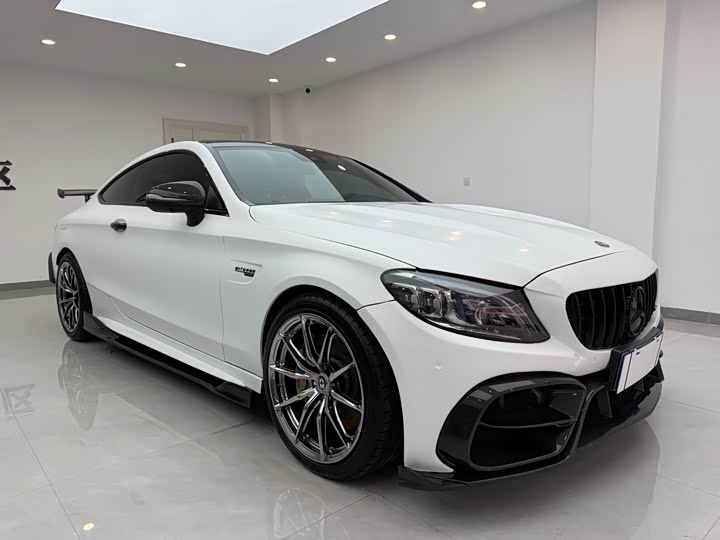 Фото 3 - Mercedes-Benz C-Class AMG