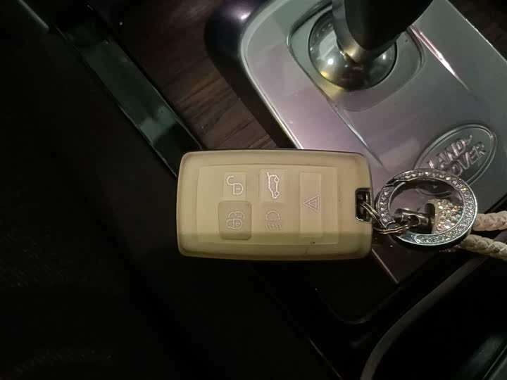 Фото 9 - Land Rover Discovery Sport