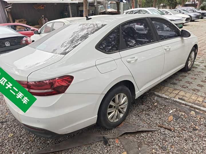 Фото 7 - Volkswagen Lavida