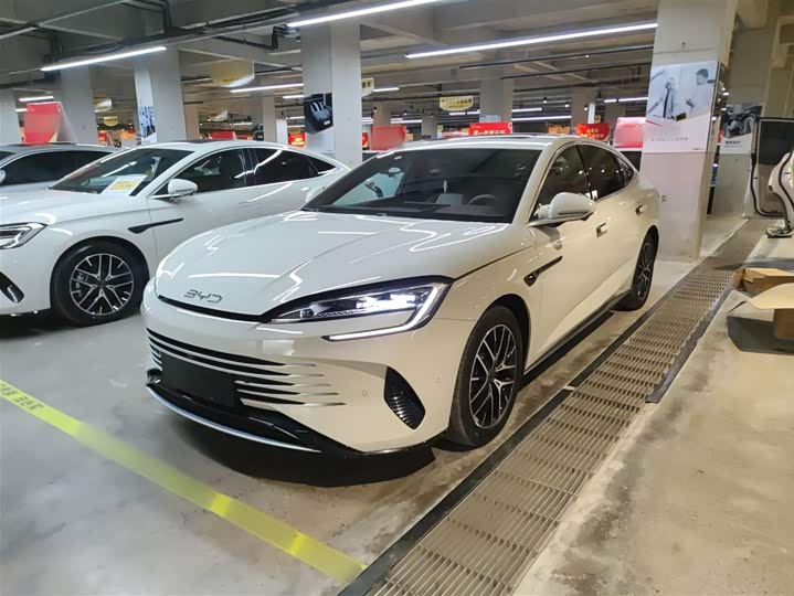 Фото 2 - BYD Seal 07 DM-i Hybrid