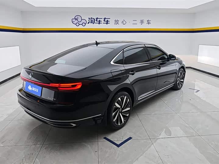 Фото 3 - Volkswagen Passat