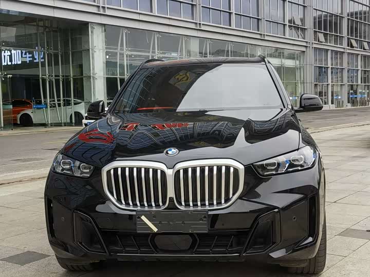 Фото 2 - BMW X5
