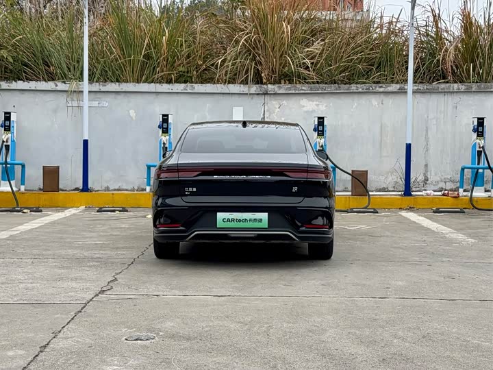 Фото 5 - BYD Han