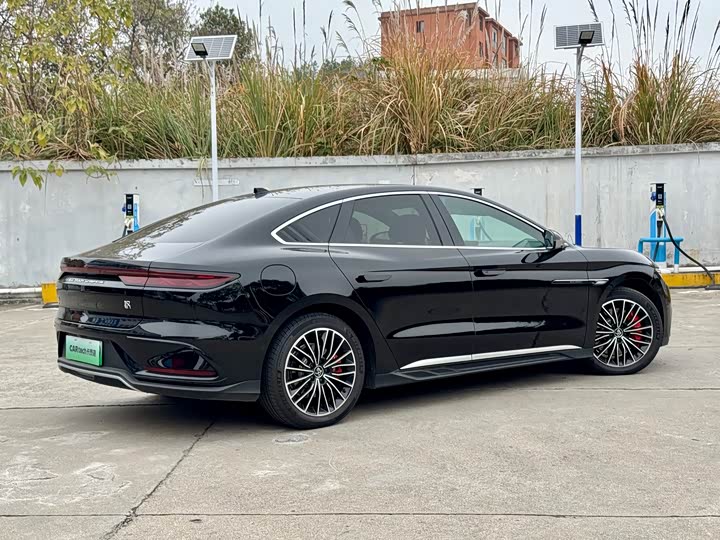 Фото 6 - BYD Han