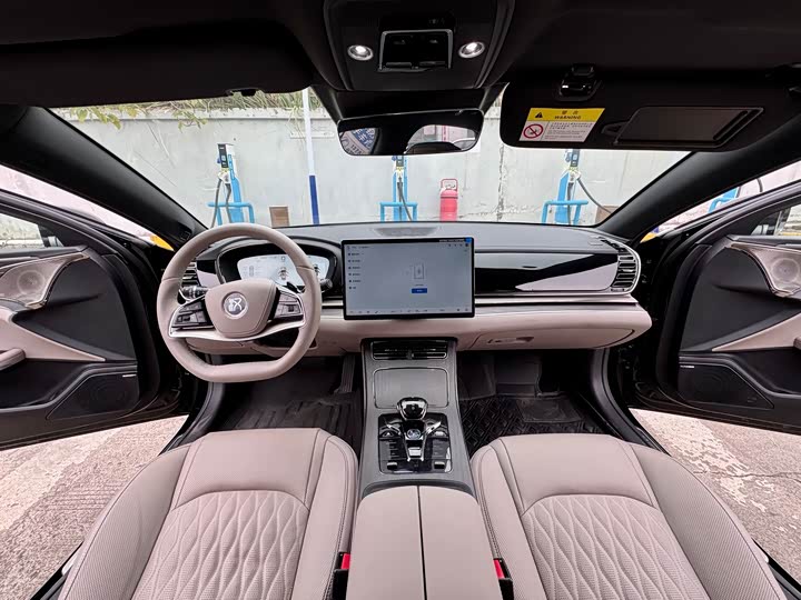 Фото 9 - BYD Han