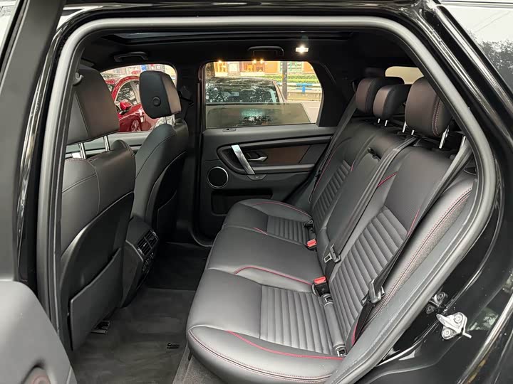 Фото 8 - Land Rover Discovery Sport