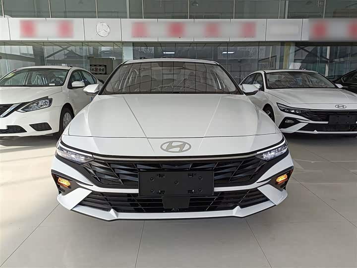 Фото 3 - Hyundai Elantra N line