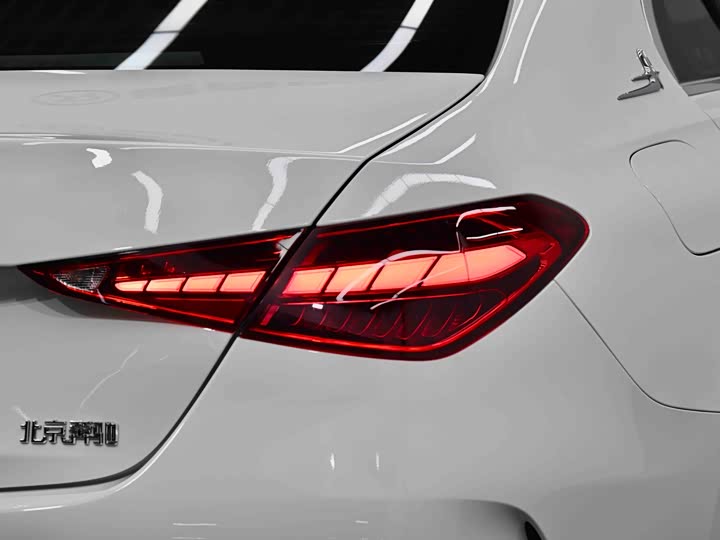 Фото 7 - Mercedes-Benz C-Class