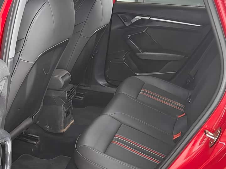 Фото 8 - Audi A3