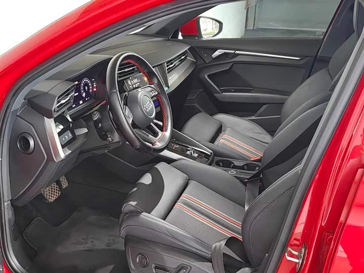 Фото 9 - Audi A3