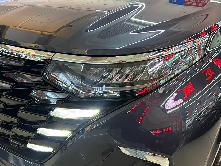 Фото 9 - Hyundai Custo