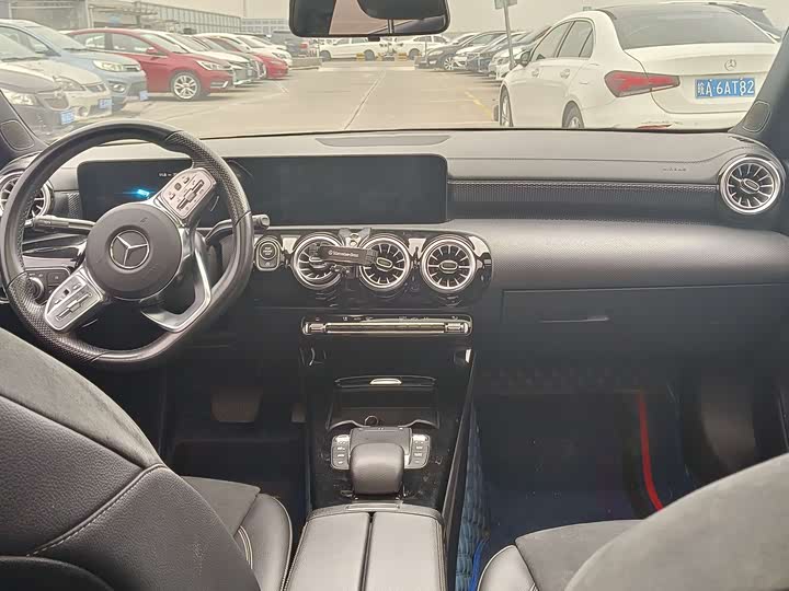 Фото 7 - Mercedes-Benz A-Class