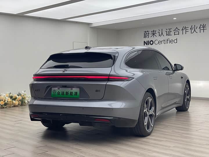 Фото 5 - Nio ET5T