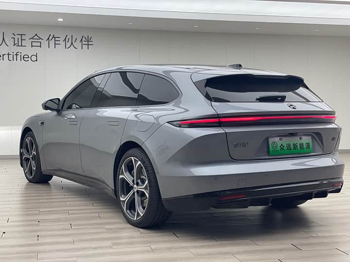 Фото 7 - Nio ET5T