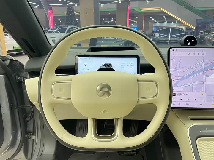 Фото 9 - Nio ET5T