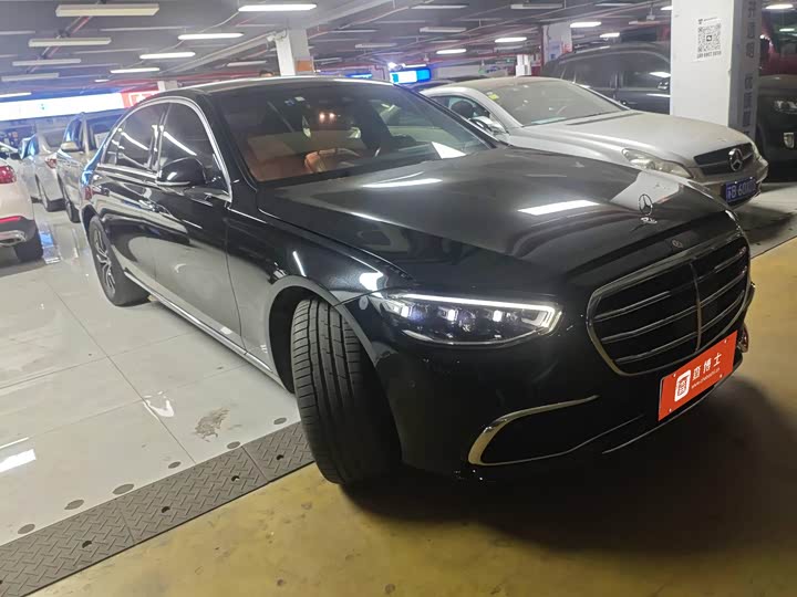 Фото 3 - Mercedes-Benz S-Class