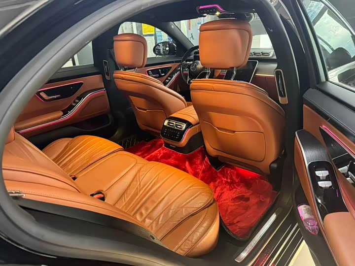 Фото 7 - Mercedes-Benz S-Class