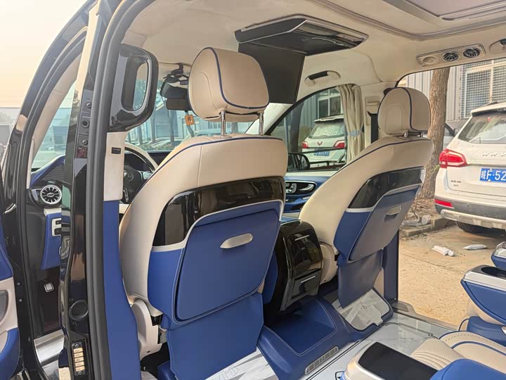 Фото 6 - Mercedes-Benz Vito