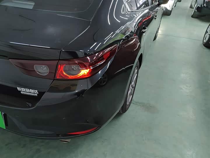 Фото 8 - Mazda 3 (Axela)