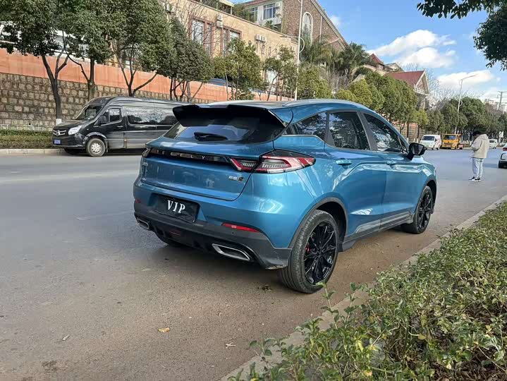 Фото 4 - Geely Emgrand GS