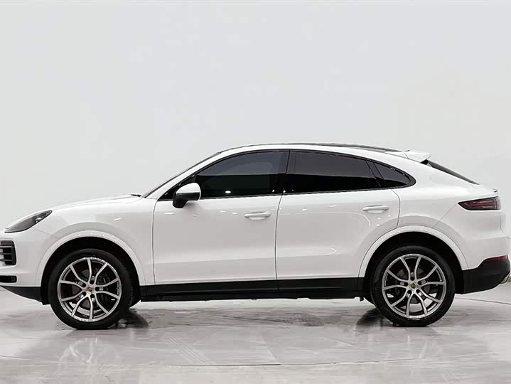 Фото 4 - Porsche Cayenne