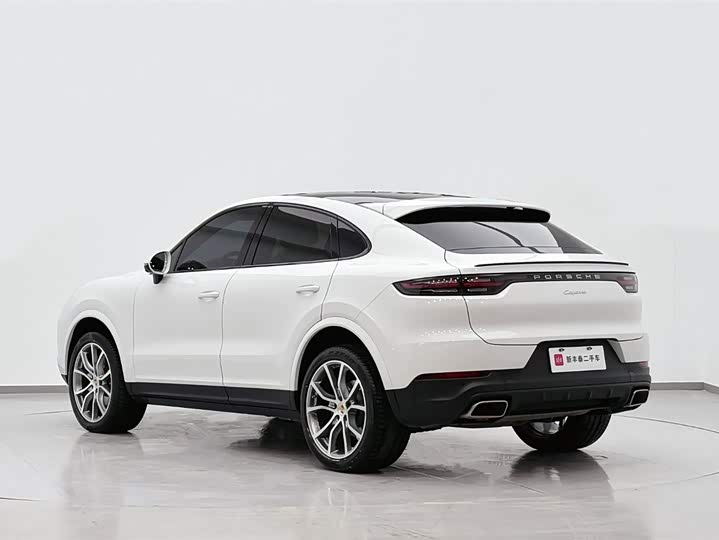 Фото 6 - Porsche Cayenne