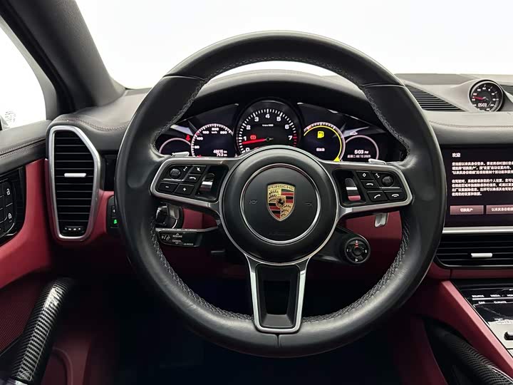 Фото 9 - Porsche Cayenne