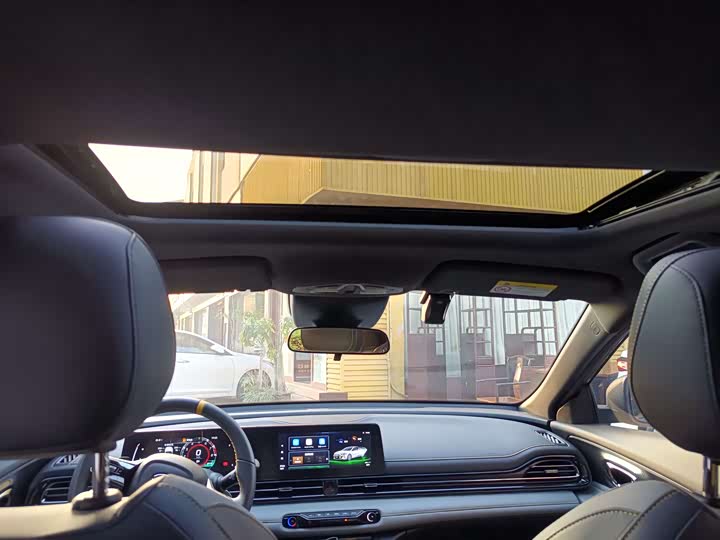 Фото 6 - GAC Trumpchi Empow R