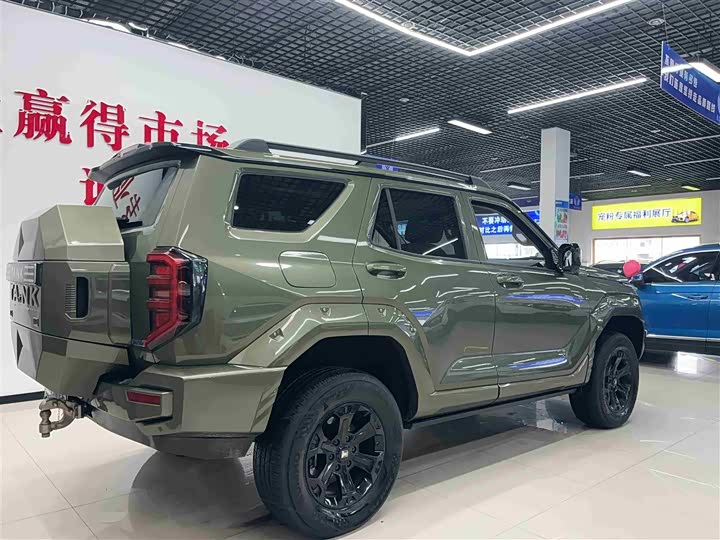 Фото 6 - Tank 400 Hybrid