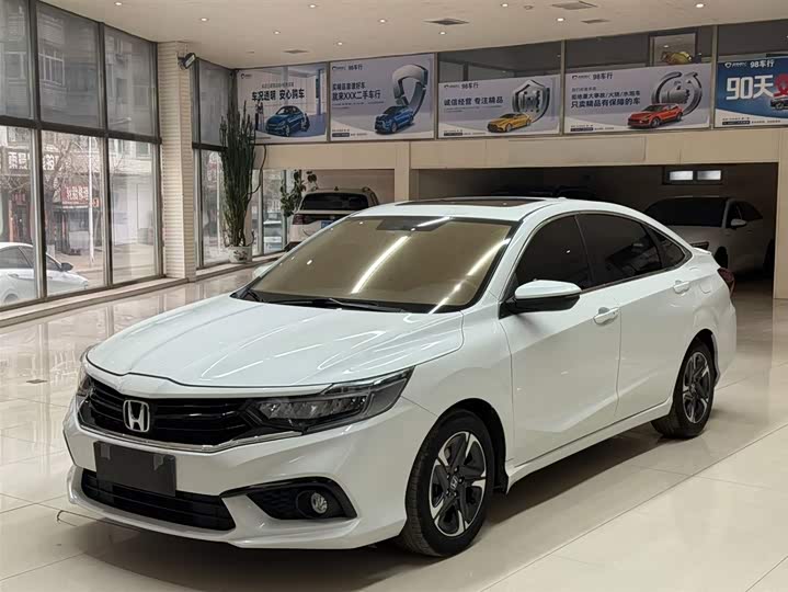 Фото 1 - Honda Envix