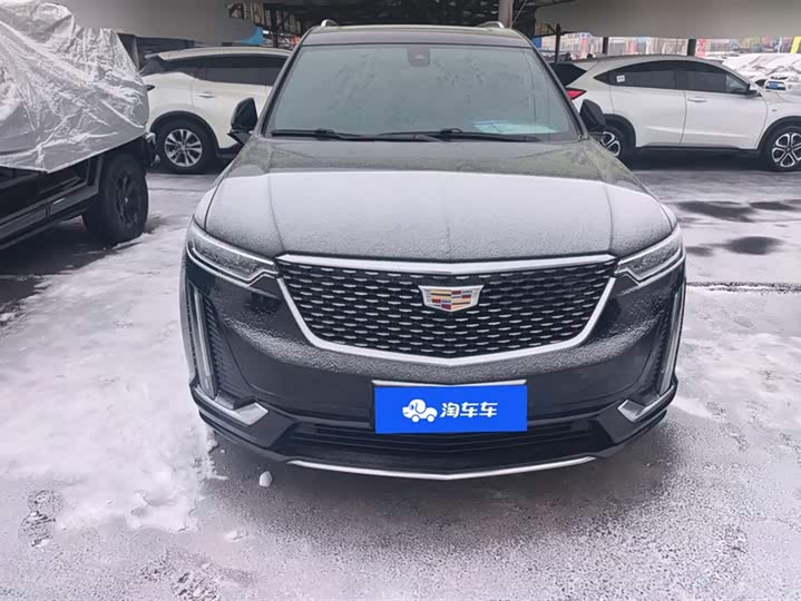Фото 2 - Cadillac XT6