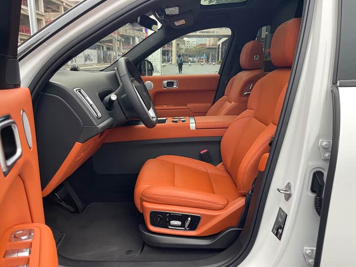 Фото 7 - LiXiang L7