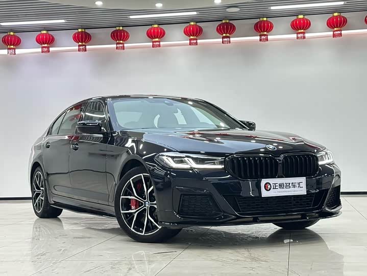 Фото 2 - BMW 5 Series