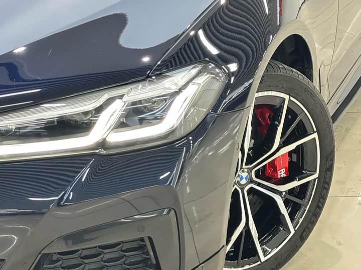 Фото 3 - BMW 5 Series