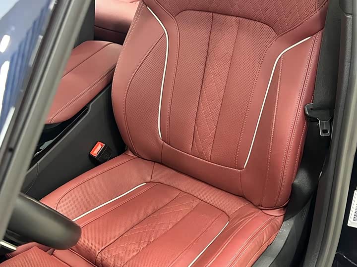 Фото 9 - BMW 5 Series